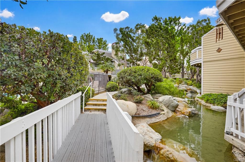 Landscaped greenbelt and water feature in the community